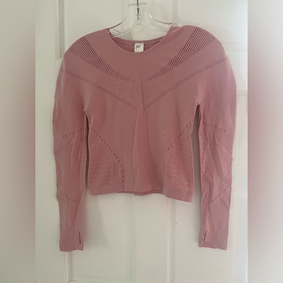 Pink Fabletics Top - Picture 1 of 4